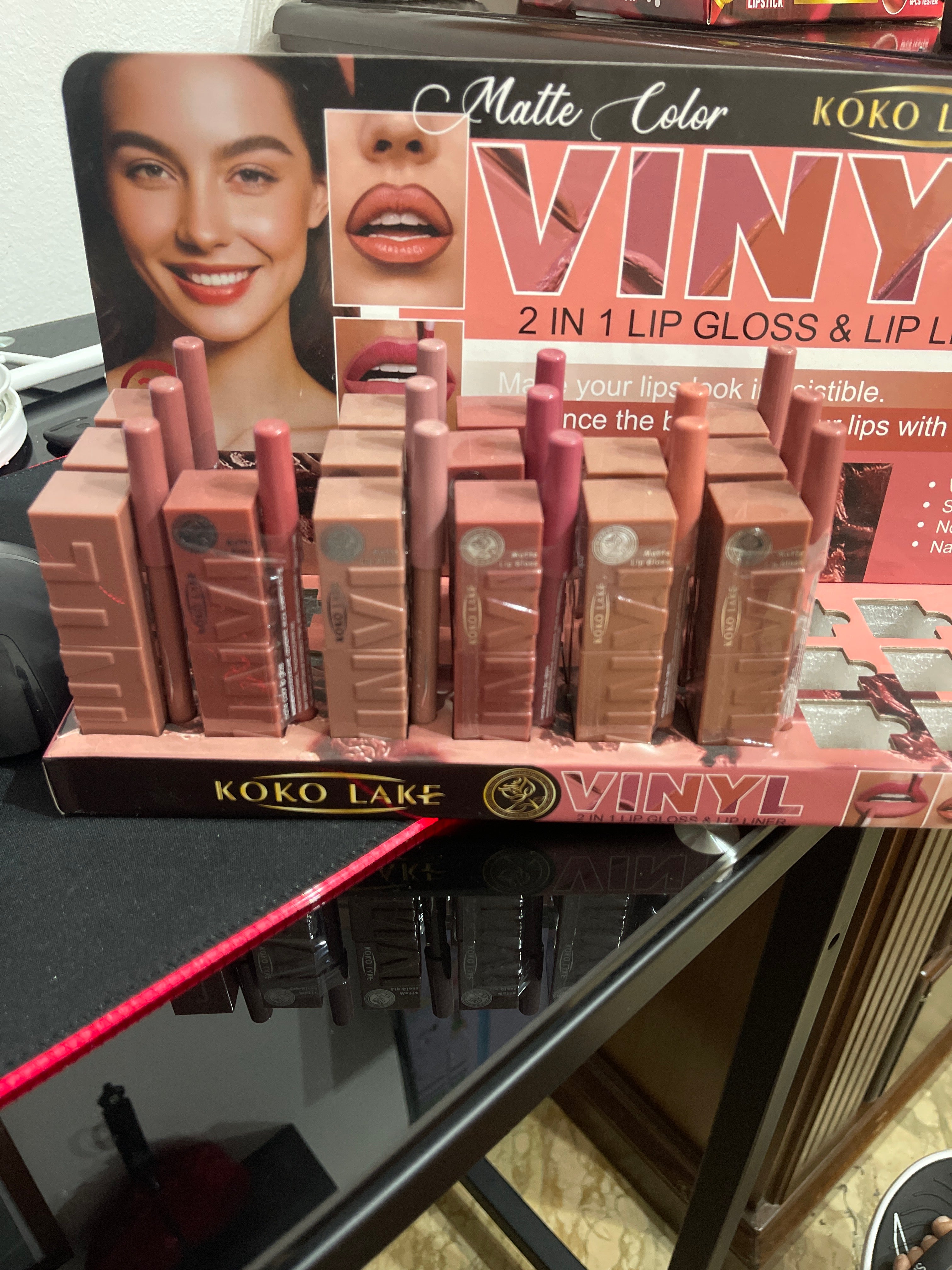 💋 Koko Lake – Matte Color Vinyl 2 in 1 (Lip Gloss + Lip Liner)